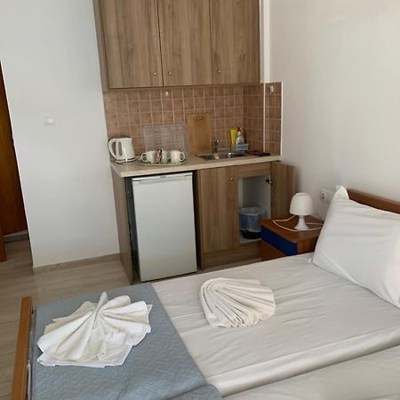 Sea View Studios Bali Harbour Beach Esterno foto